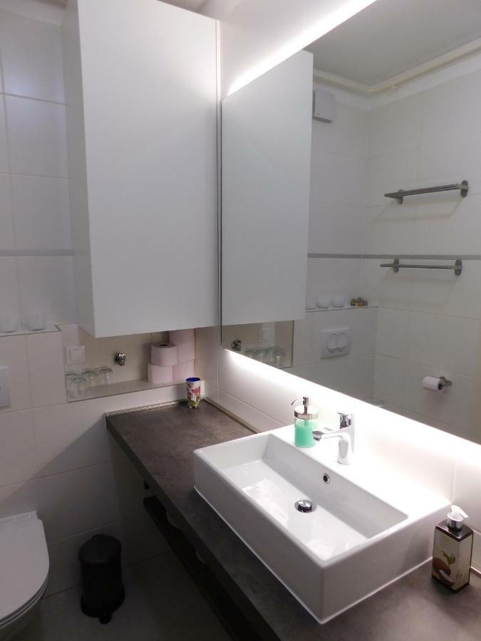 Apartman Nadja Arena 자그레브 외부 사진