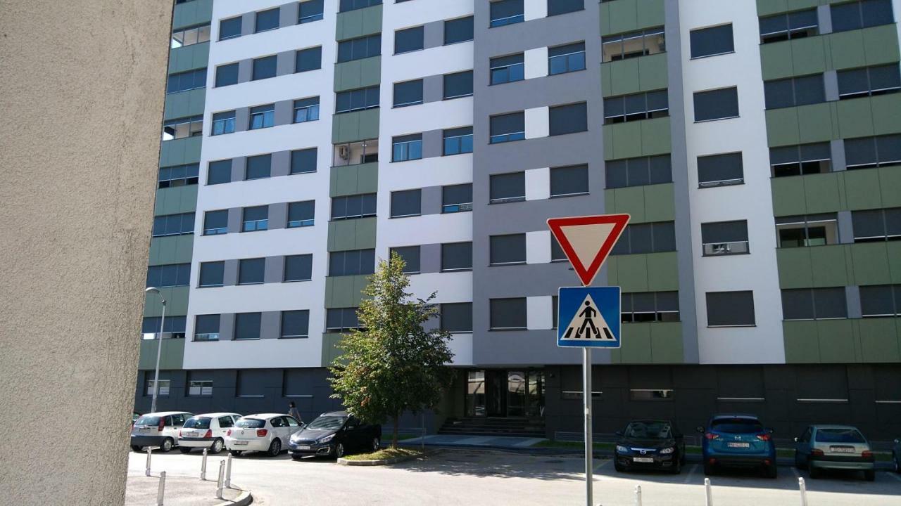 Apartman Nadja Arena 자그레브 외부 사진